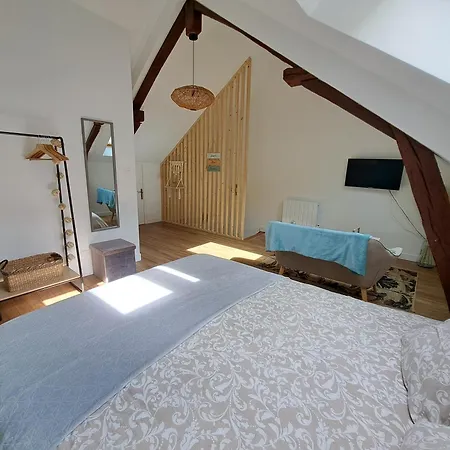 L'Echappee Moretaine Climatisee- Coeur De Moret Moret-sur-Loing